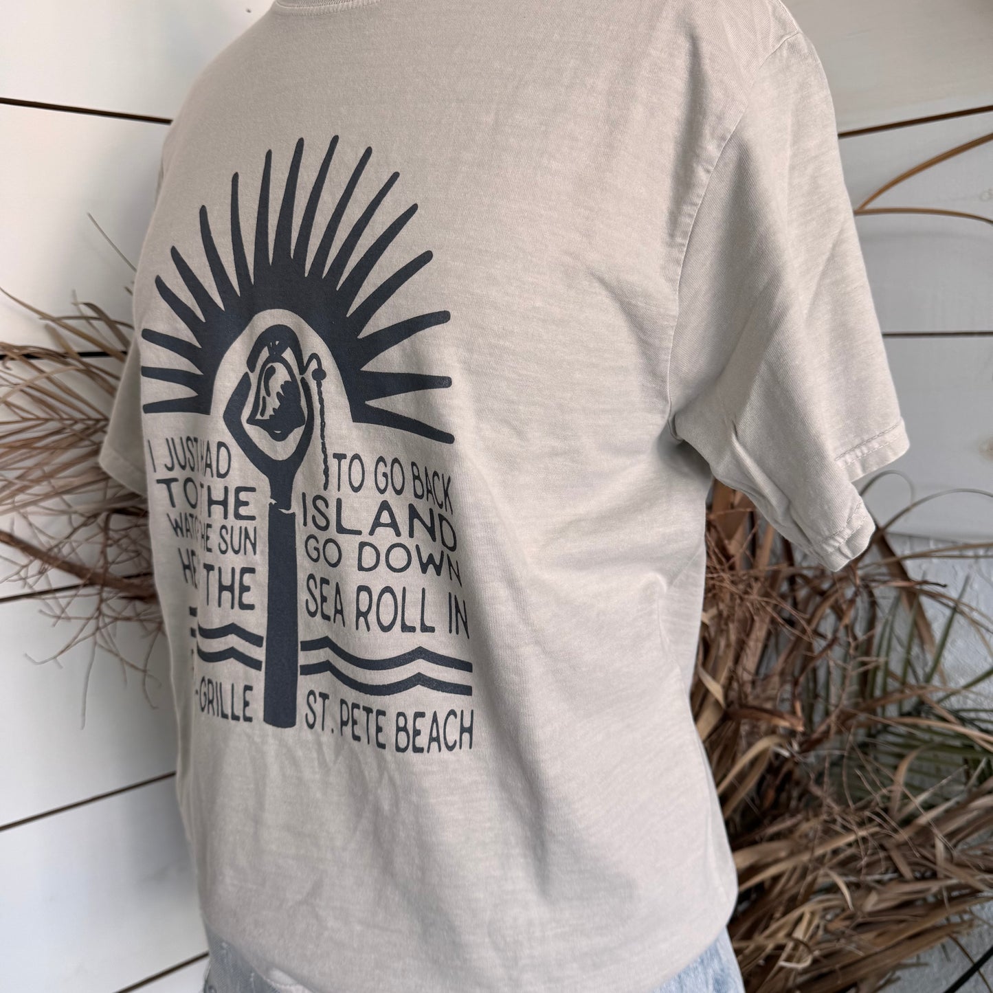 SUNSET BELL Tee Unisex SALE!