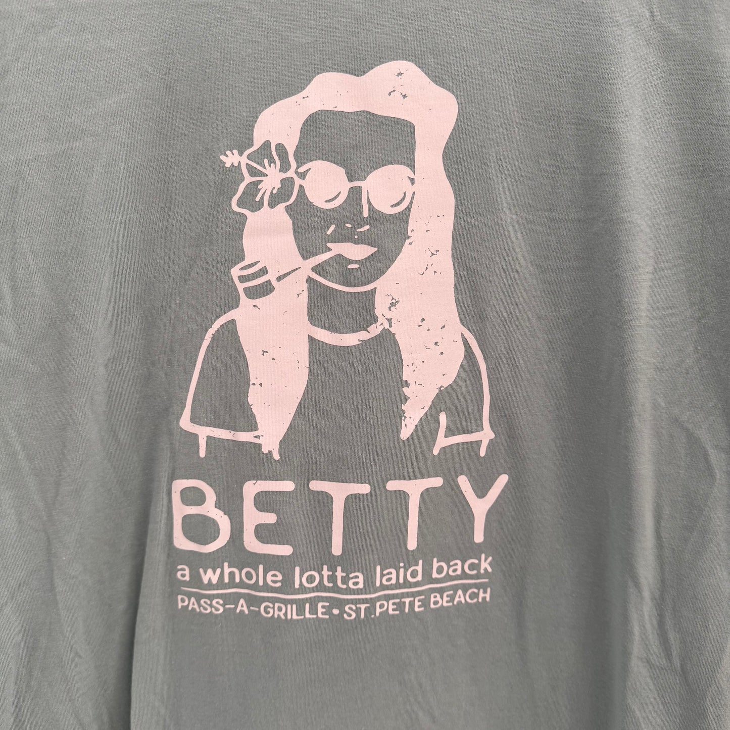 Betty Tee unisex Seaglass color