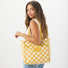 Pua checking go to tote aloha hot mustard