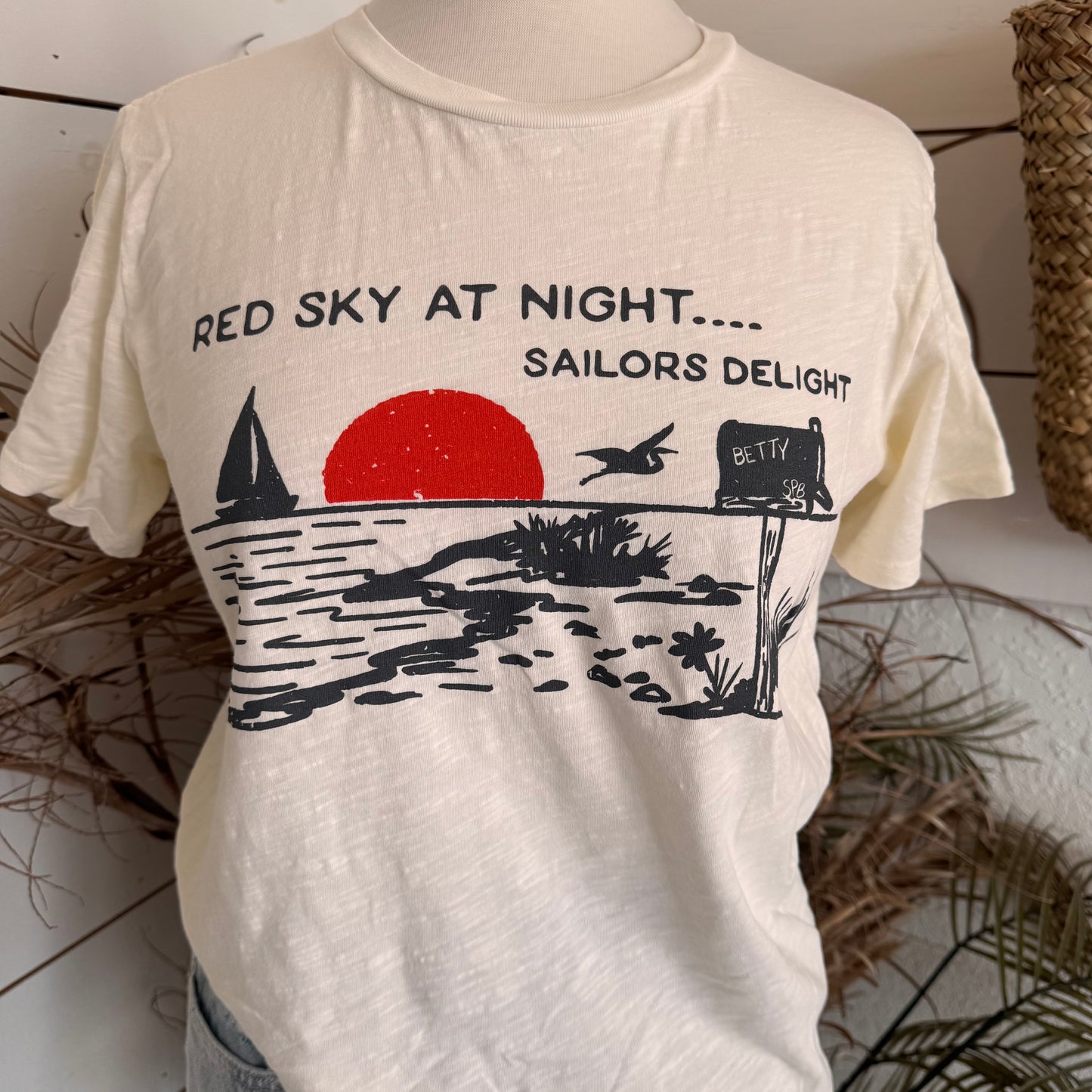 Red Sky At Night Women’s Tee