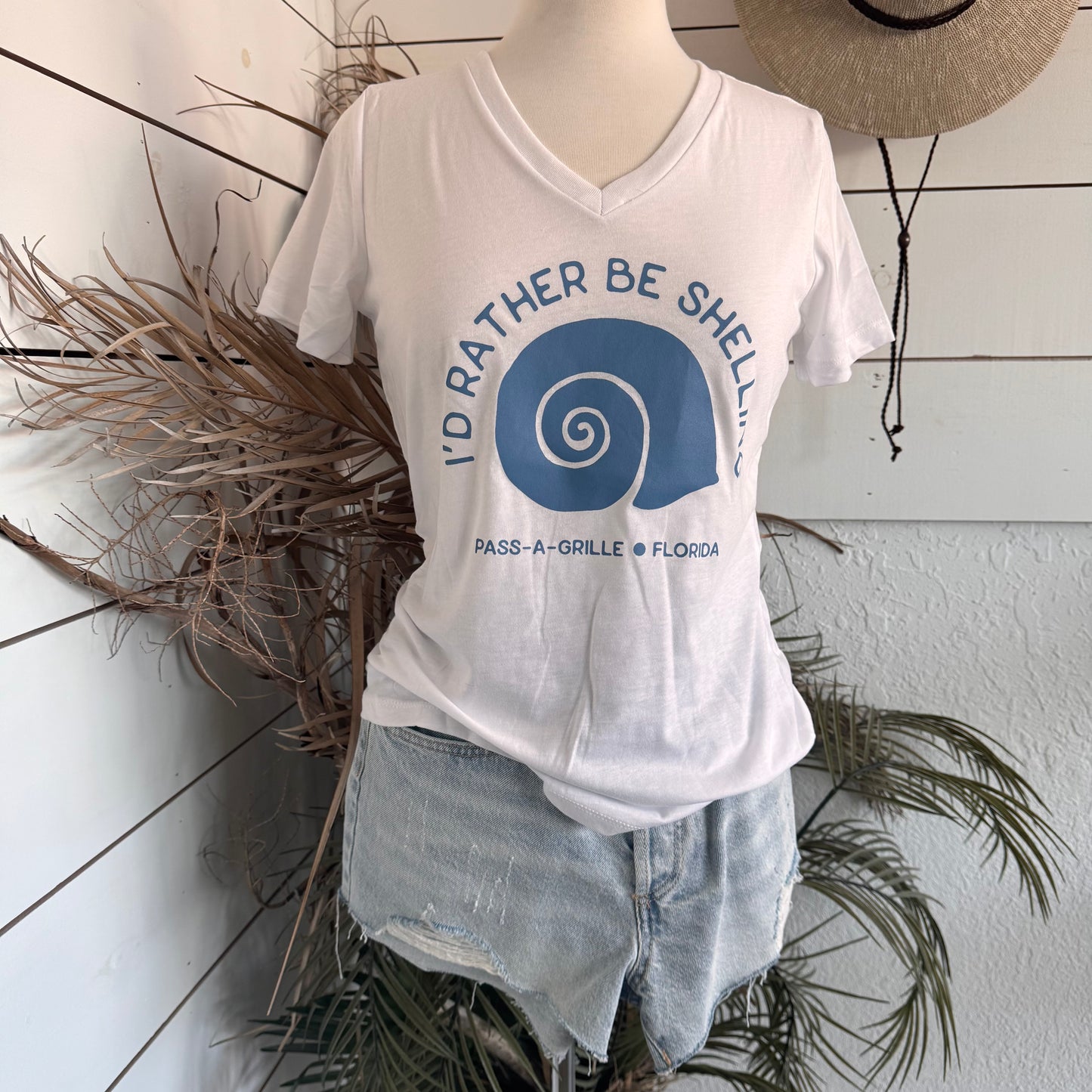PAG Shelling Women’s V neck Top