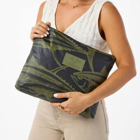 Ahi max olive black