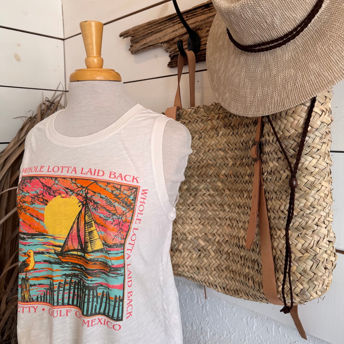 WOMEN’S TANK / Explorer